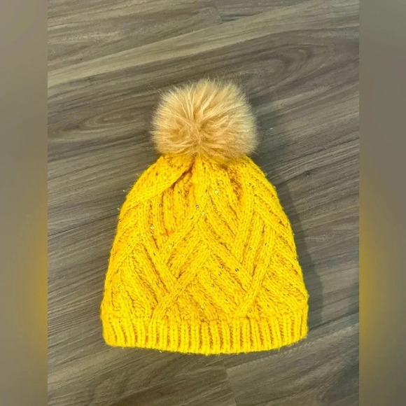 Old Navy sequin fleece hat size S - Picture 1 of 3